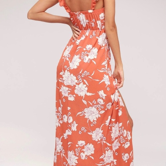 Lulu’s Coral Maxi Dress - Picture 3 of 4